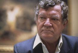 Robert Hughes