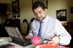 José Antonio Pascual y los errores de la lengua
