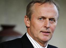  John Grisham