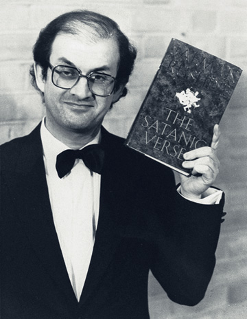 Salman Rushdie y el victimismo