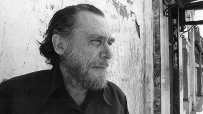 Charles Bukowski: la bebida como compañía