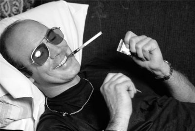 Hunter S. Thompson y sus tres adicciones: ron, periodismo y sexo