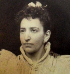 María Nieves y Bustamante