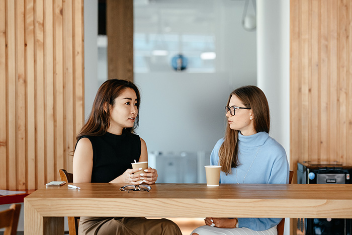 III ¿Conoces las diferencias entre un guion y una raya de diálogo?